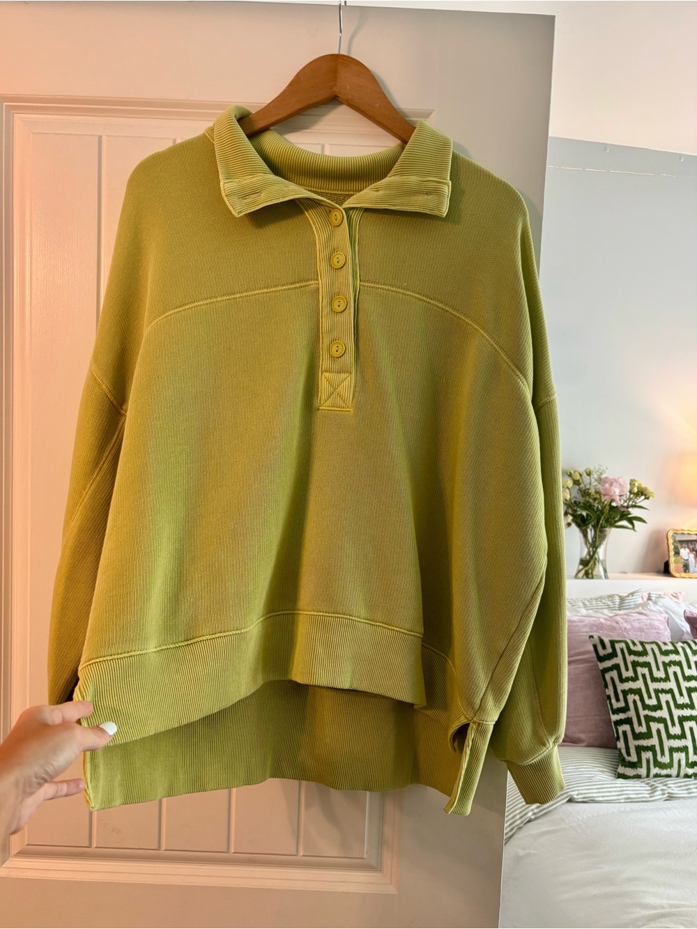 Light Green Aerie pullover
